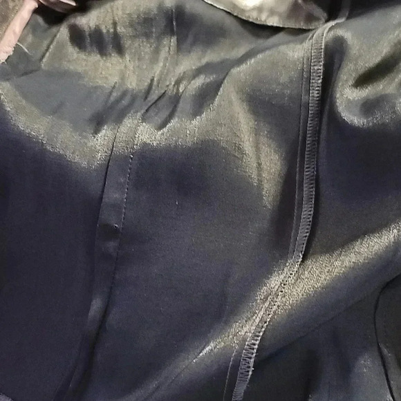 Positive Attitude Petite Shiny grey 2 piece set jacket and skirt - Picture 11 of 12